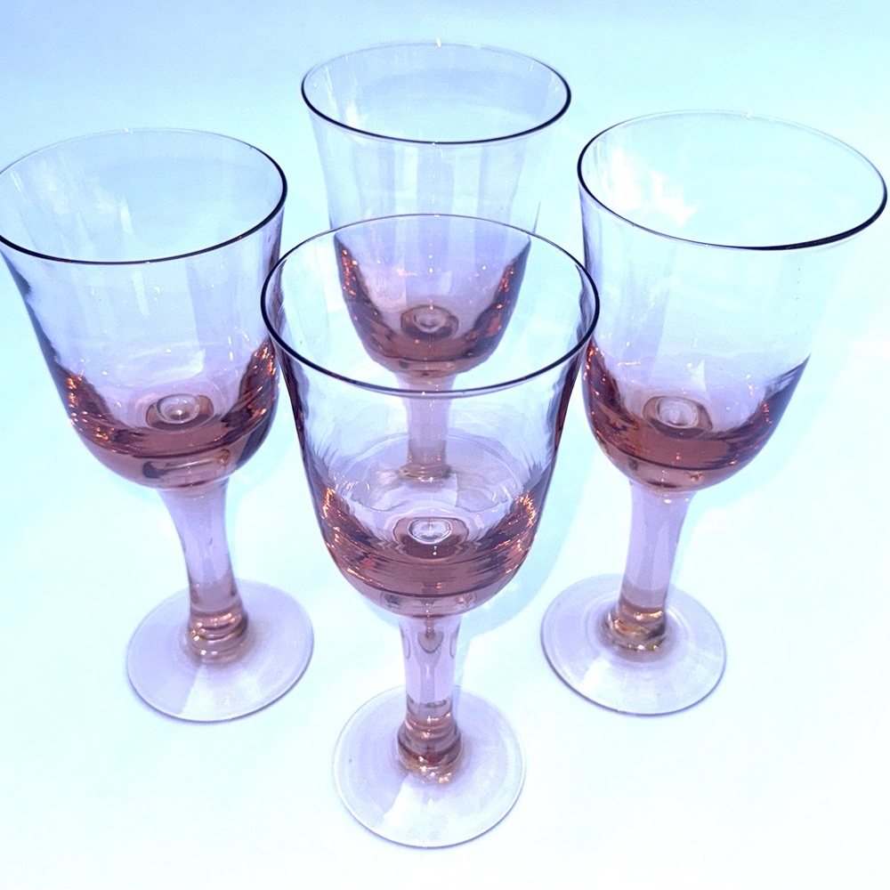 Vintage Pink/Blush Handblown Wine Glass Goblets - Set of 4